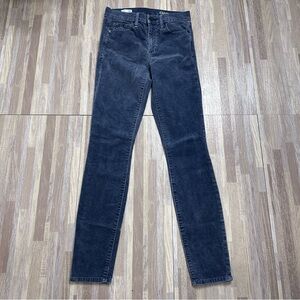 GAP Women's Skinny Jeans - Dark Blue